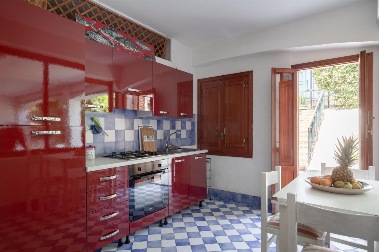 Apartamento La Cueva Dello Scirocco By Domusicily Mondello Exterior foto