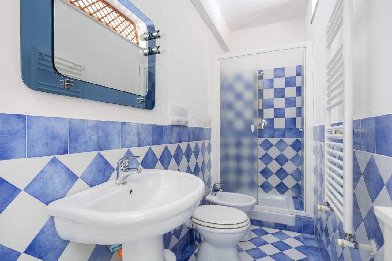 Apartamento La Cueva Dello Scirocco By Domusicily Mondello Exterior foto